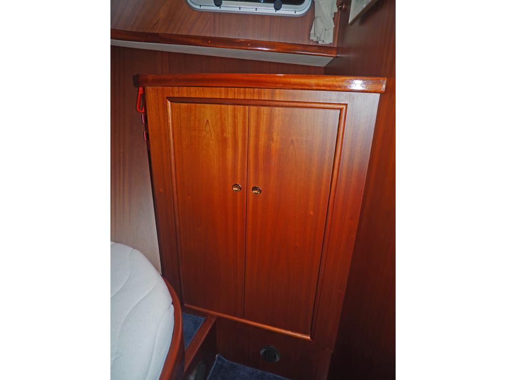 Fore ship, Accommodation